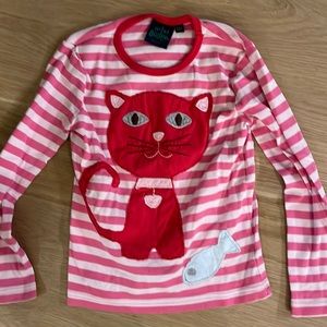 Mini Boden- long sleeve t-shirt w/ cat appliqué.